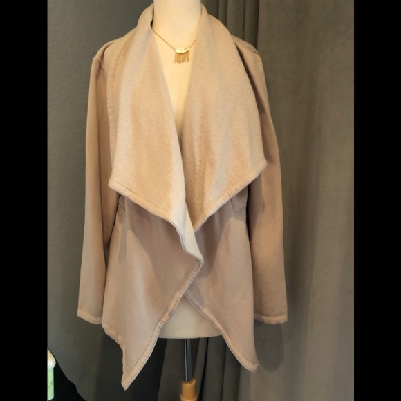 BNCI Blanc Noir sweater waterfall cardigan - Picture 1 of 10